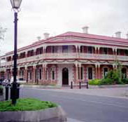 Jens Town Hall Hotel - Perisher Accommodation