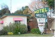 COHUNA MOTOR INN - Perisher Accommodation 0
