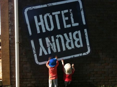 Bruny Hotel - Perisher Accommodation 3