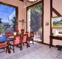 Castle On The Hill Bed and Breakfast - Perisher Accommodation