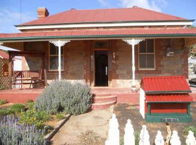 Unique Outback Cottages - Lunam - Perisher Accommodation 0