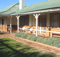 Gundagai Historic Cottages Bed and Breakfast - Perisher Accommodation