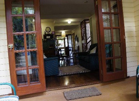 Cream Gables Bed And Breakfast - Perisher Accommodation 5