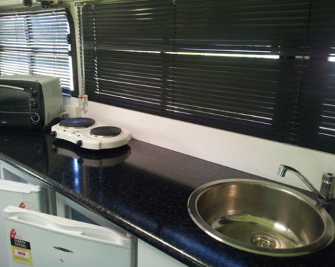Nanango Caravan And Motorhome Park - Perisher Accommodation 5