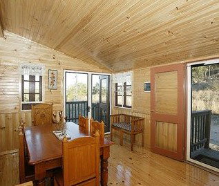 Bunyip Springs Farmstay - Perisher Accommodation 1