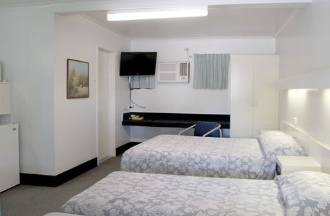 Golden Fountain Motel - Perisher Accommodation 3