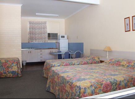 Golden Fountain Motel - Perisher Accommodation 5