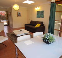 Bright Highland Valley Cottages - Perisher Accommodation