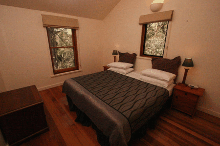 King Parrot Holiday Cottages - Perisher Accommodation 3