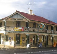 Royal Hotel Mandurama - Perisher Accommodation