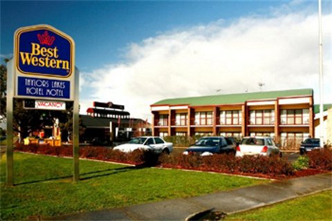 Taylors Lakes Hotel - Perisher Accommodation 0