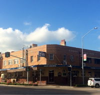 Golden Fleece Hotel - Perisher Accommodation
