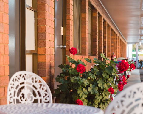 Country Pathfinder Motor Inn - Perisher Accommodation 3