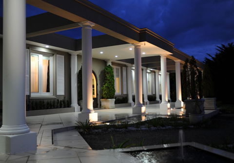 Norwood House Motel & Reception Centre - Perisher Accommodation 1