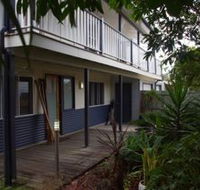 Moffat Beach Pet Friendly Holiday House - Perisher Accommodation