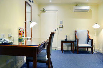 Best Western Plus Buckingham International - Perisher Accommodation 33