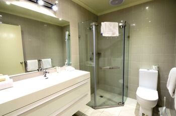 Best Western Plus Buckingham International - Perisher Accommodation 35