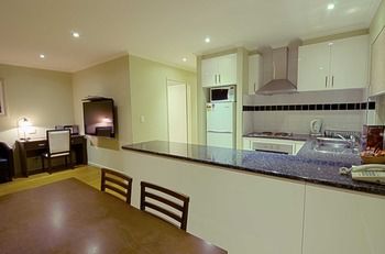 Best Western Plus Buckingham International - Perisher Accommodation 39