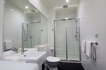 Buckingham International Serviced Apartments - Perisher Accommodation 9