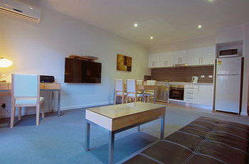 Buckingham International Serviced Apartments - Perisher Accommodation 13