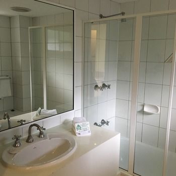 Eltham Gateway Hotel - Perisher Accommodation 1