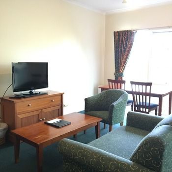 Eltham Gateway Hotel - Perisher Accommodation 25