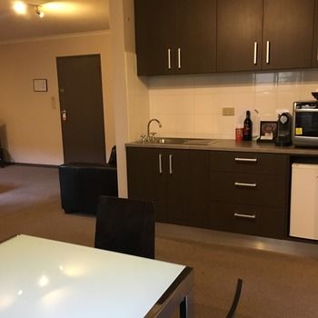 Eltham Gateway Hotel - Perisher Accommodation 26