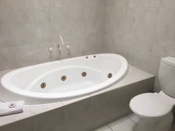 Eltham Gateway Hotel - Perisher Accommodation 53