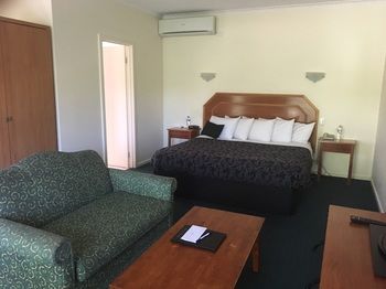 Eltham Gateway Hotel - Perisher Accommodation 55
