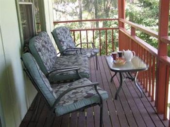 Paradise Bungalow - Perisher Accommodation 7
