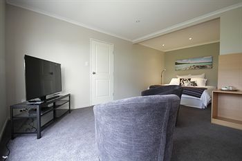 The Edgewater Bed & Breakfast - Perisher Accommodation 27