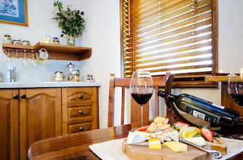 Lillypilly's Country Cottages & Day Spa - Perisher Accommodation 12