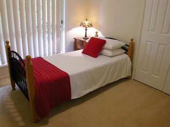 Apple Tree Cottage & Studio - Perisher Accommodation 4