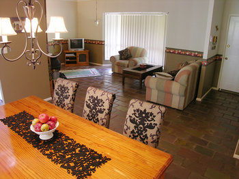 Apple Tree Cottage & Studio - Perisher Accommodation 12