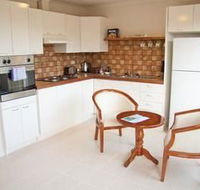 Yarra Glen Racecourse Apartments - Perisher Accommodation