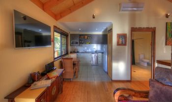 Maleny Tropical Retreat Balinese B&b - Perisher Accommodation 45