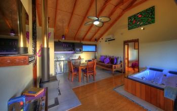 Maleny Tropical Retreat Balinese B&b - Perisher Accommodation 55