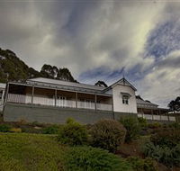 House on the Hill Bed and Breakfast - Perisher Accommodation