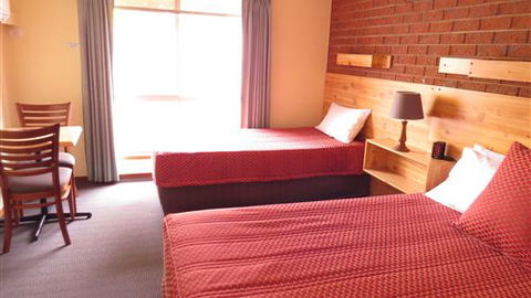 AAT 28 Goldsmith Hotel - Perisher Accommodation 4
