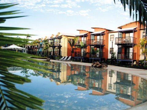 Australis Noosa Lakes - Perisher Accommodation 1