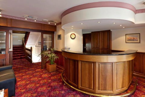 BEST WESTERN Ensenada Motor Inn & Suites - Perisher Accommodation 4