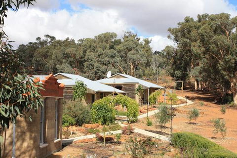 Hotham Ridge Winery & Cottages - Perisher Accommodation 2