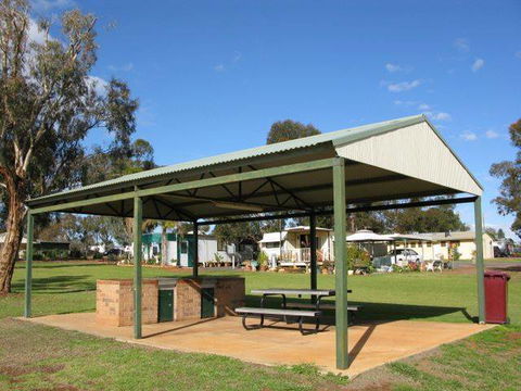 Lake View Caravan Park - Perisher Accommodation 2