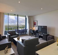 Meriton Serviced Apartments Danks Street Waterloo - Perisher Accommodation