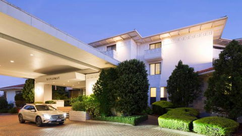 Diplomat Hotel - Perisher Accommodation 1
