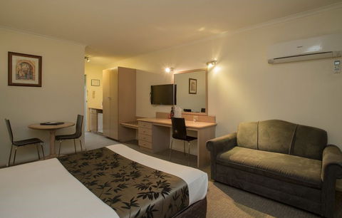 Eltham Gateway Hotel And Conference Centre - Perisher Accommodation 2