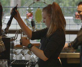 Holgate Hotel - Perisher Accommodation 6