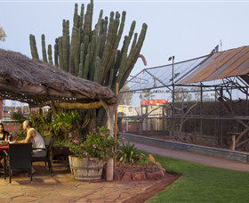 Curtin Springs Wayside Inn - Perisher Accommodation 3