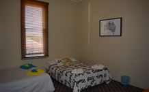 Argyle Hotel Maclean With CaneCutters Bar And Grill - Maclean - Perisher Accommodation 3