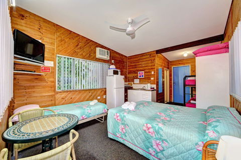 Bargara Gardens Motel And Holiday Villas - Perisher Accommodation 0
